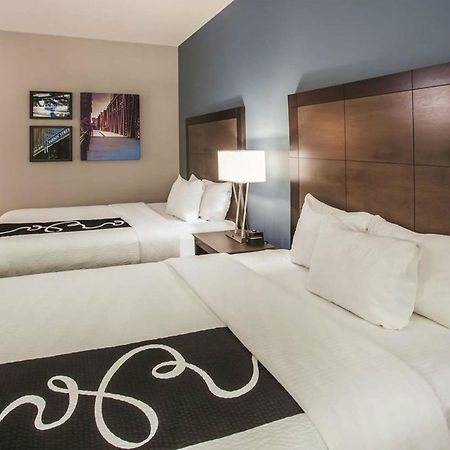 La Quinta Inn & Suites By Wyndham Chicago Downtown Екстериор снимка