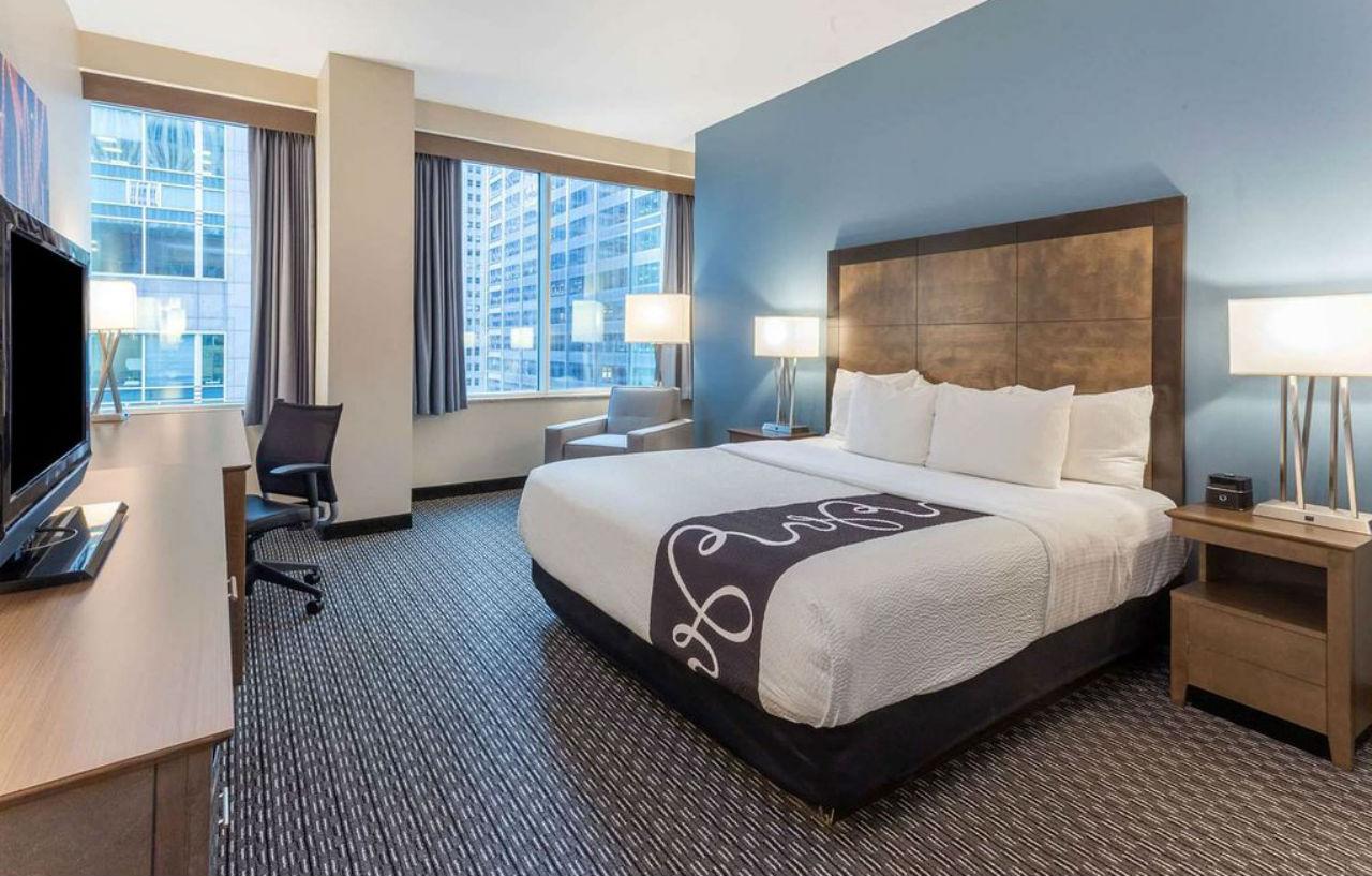 La Quinta Inn & Suites By Wyndham Chicago Downtown Екстериор снимка